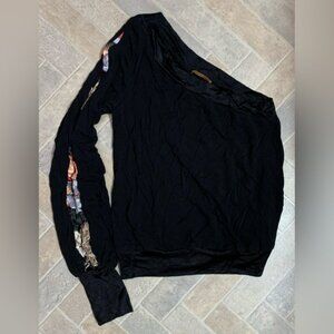 VTG Arden B Black Asymmetrical Blouse - Small